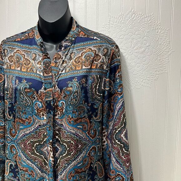 MISSGUIDED Satin Shirt Dress - Picture 2 of 7